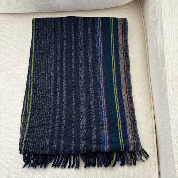 Paul Smith Merino Wool Scarf - Picture 1 of 3